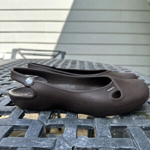 Crocs Women’s 11 Olivia Slingback Brown Slip On Shoe Flats Rhinestone Comfort‎